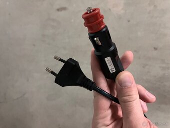 Porsche zapalovač autonabíjačka 12V litium/olovo - 3