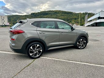 Hyundai Tucson 1.6 T-GDi Premium A/T 4x4 - 3