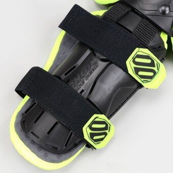 kvalitné, ľahké chrániče holene kolena CE. SHOT - 3