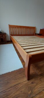 Manželská postel z masívu - 3