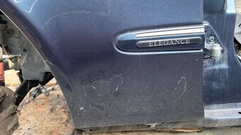 Blatník Mercedes W211 - 3