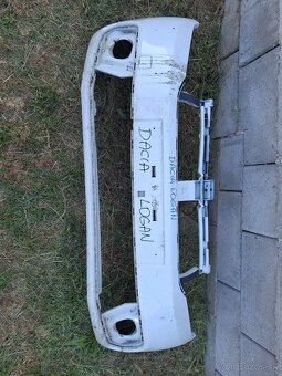 Nárazník Dacia . - 3