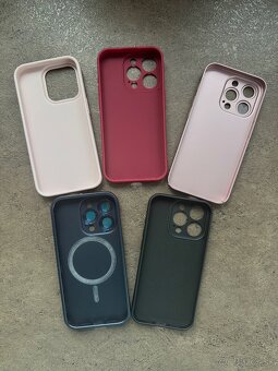 Kryt iPhone 15 Pro - 3