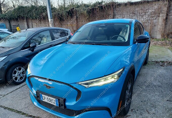 Ford Mustang Mach-E 75,7 kWh RWD STD - DPH - 3