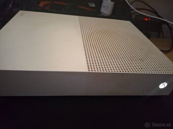 Xbox one s - 3