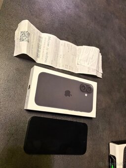 iPhone 16 - 3