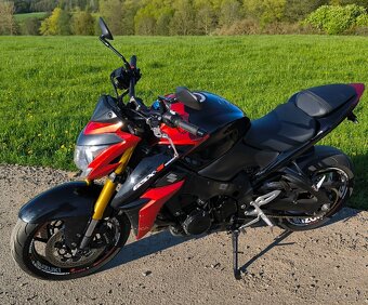 Suzuki GSX-S 1000 - 3