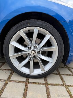 Předám alukola elektrony disky Škoda modus - 3