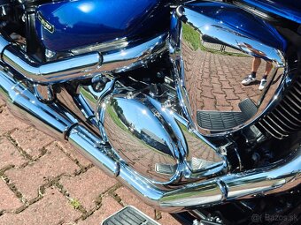 Suzuki C 800 VL 800 Intruder - 3