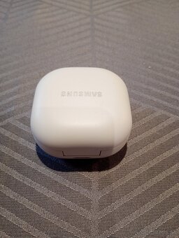 Predám Samsung Galaxy Buds2 Pro (biele) - 3