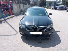 Škoda Superb Combi ZNÍŽENÁ CENA
2015
- 3