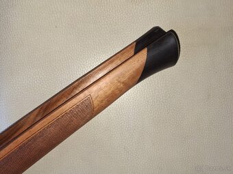 Pažba CZ 550 THUMBHOLE - LEVÁ - 3