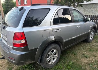 Predám KIA Sorento 2.5 CRDi - 3
