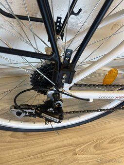 predám nikdy nejazdený dámsky trekingový bicykel Kenzel 28 - 3