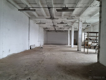 Priemyselná budova - 1000 m2 v Michalovciach - 3