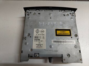 autorádio Renault Clio Mk3 8200485081 50€ - 3