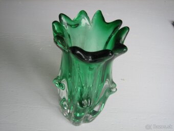 Zelená váza, hutné sklo, ČSSR, J.Taraba, Lednické Rovne - 3