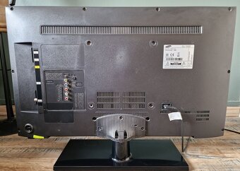 Samsung UE32F5000AW +nový org. ovládač - 3