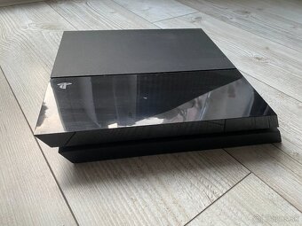 Playstation 4 500Gb - 3