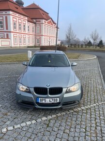 BMW E90 330i SportPaket - 3