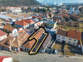 ☑️DOM ZA CENU GARSÓNKY, PARKOVANIE priamo pri dome, predaj r - 3