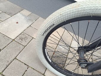 BMX 20". - 3