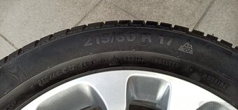 215/60 R17 Mercedes GLA - 3