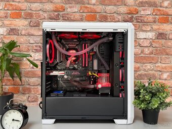 Ryzen 7 5800X\16GB\RTX 2080Ti\SSD\700W Zdroj - 3