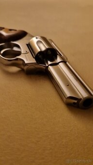 Revolver Taurus Brasil - 3