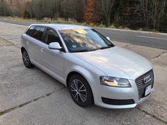 Audi A3 1.6 Premium - 3