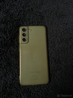 Samsung Galaxy S21 FE - 3