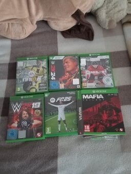 Predam Xbox one a hry - 3