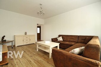 REZERVOVANE - Príjemný 3 izbový byt s lodžiou -78m2 - 3