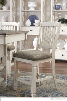 Luxusná jedáleň v štýle vintage - 3