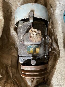 Elektromotory,čerpadlo,prevod - 3