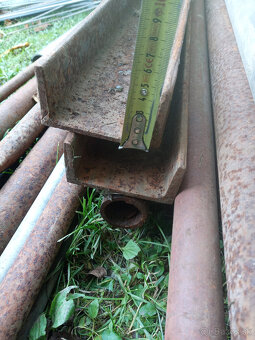 ocelovy material - 3