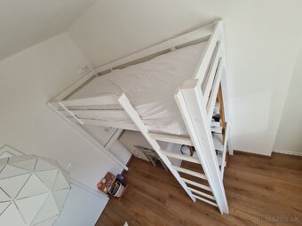 Vyvýšena postel - 3