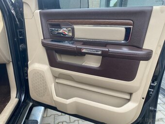 Dodge Ram 5.7 4x4 LARAMIE MOC HEZKY - 3