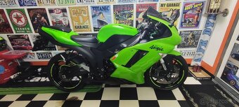 KAWASAKI NINJA ZX6R - 3