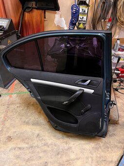 Dvere Octavia II sedan - 3