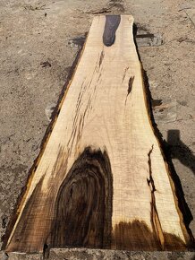 Široke Orechové Drevo Fošne Rezivo - 3