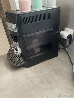 Delonghi magnific - 3