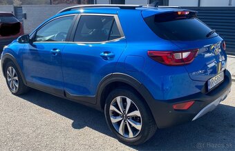 Kia Stonic 1.0T-GDi s predplateným servisným balíkom) - 3