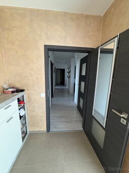 Predaj 4 izb. RD Hrubý Šúr - 3