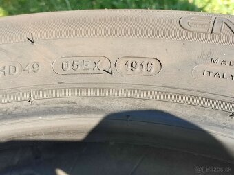 Michelin 215/60 R16 - 3