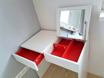 Predam toaletny stolik Ikea Brimnes 70x42 cm vyska 77 cm - 3