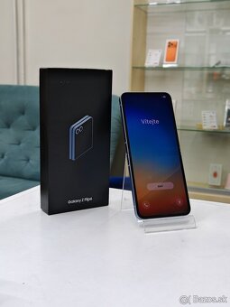 Samsung Galaxy Z Flip 256GB | ZÁRUKA - 3