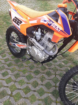 Predám Enduro zn.UpBeat obsah 250cm3 - 3