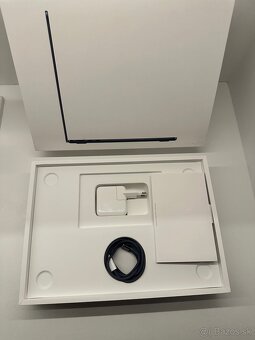 Macbook air M2 (100%batéria) - 3