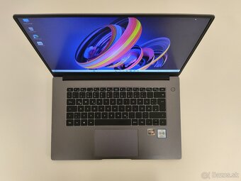 Huawei MateBook D15 – Ryzen 5 3500U, 8 GB RAM, 256 GB SSD - 3